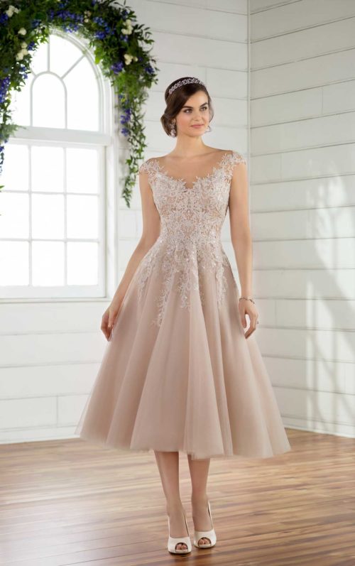 New-York-Bride-Groom-Charlotte-Essense-Of-Australia-short-wedding-dress-D2498.j