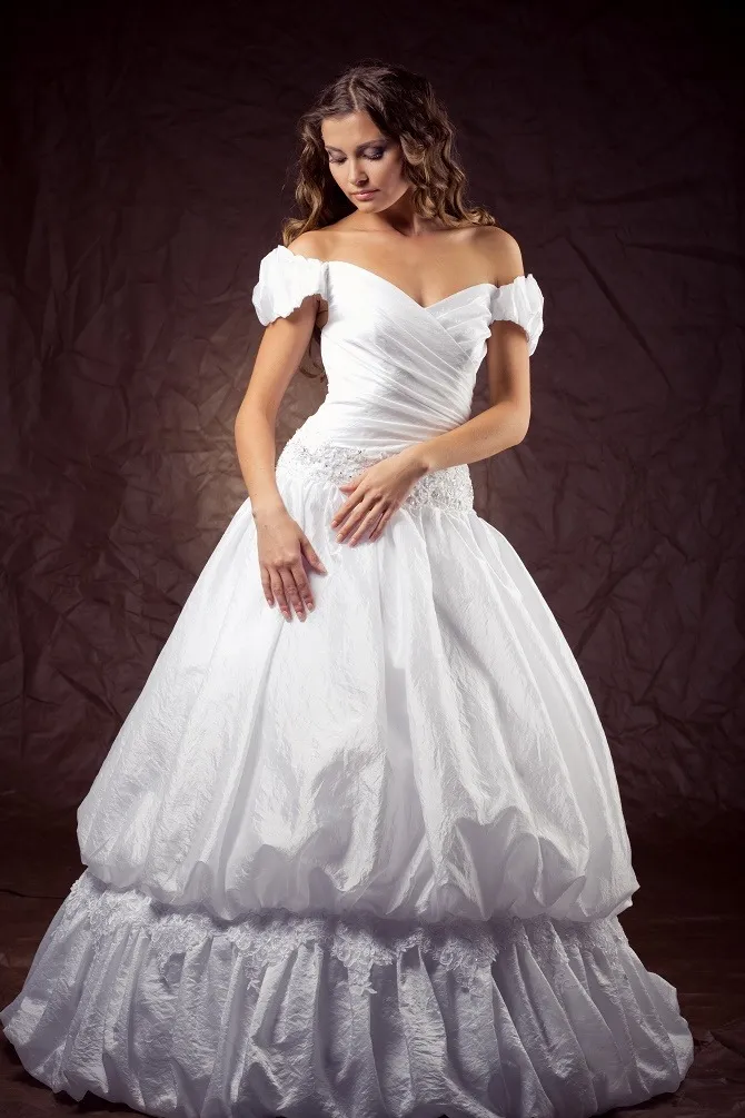 Different Types of Wedding Dress Sleeves