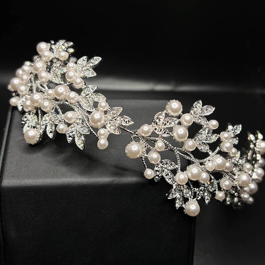 Bling wedding accessories- veils headpieces tiaras